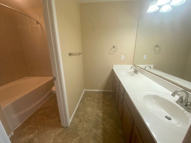 Building Photo - FOR LEASE – 3 BEDROOM, 2.5 BATH TWO STORY HOME WITH COMMUNITY POOL