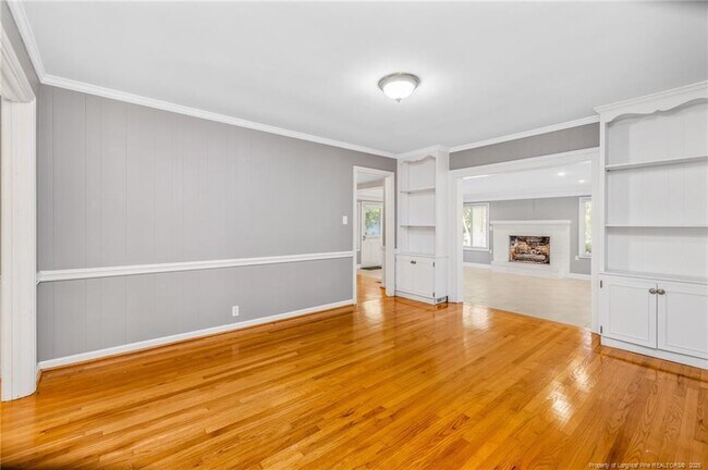 Building Photo - 2706 Huntington Rd