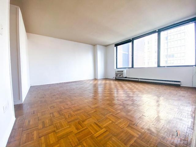 Building Photo - 1 bedroom in New York NY 10128