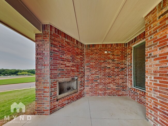 Building Photo - 509 Texoma Dr