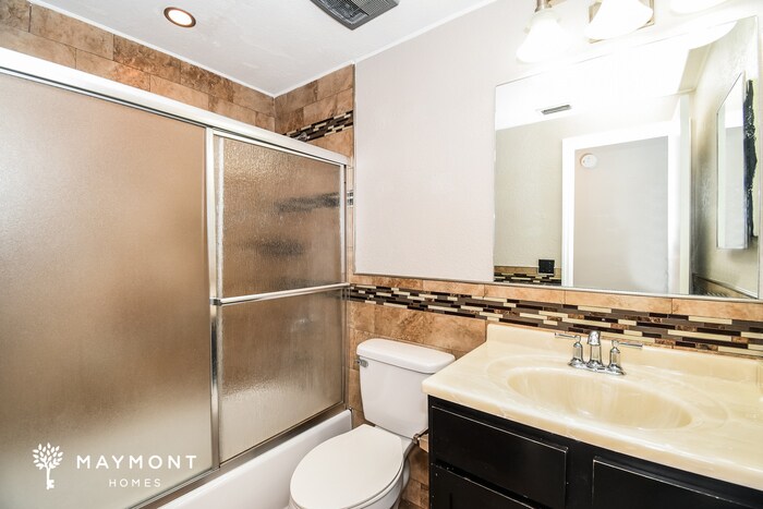 Building Photo - 7317 Sharbeth Dr S