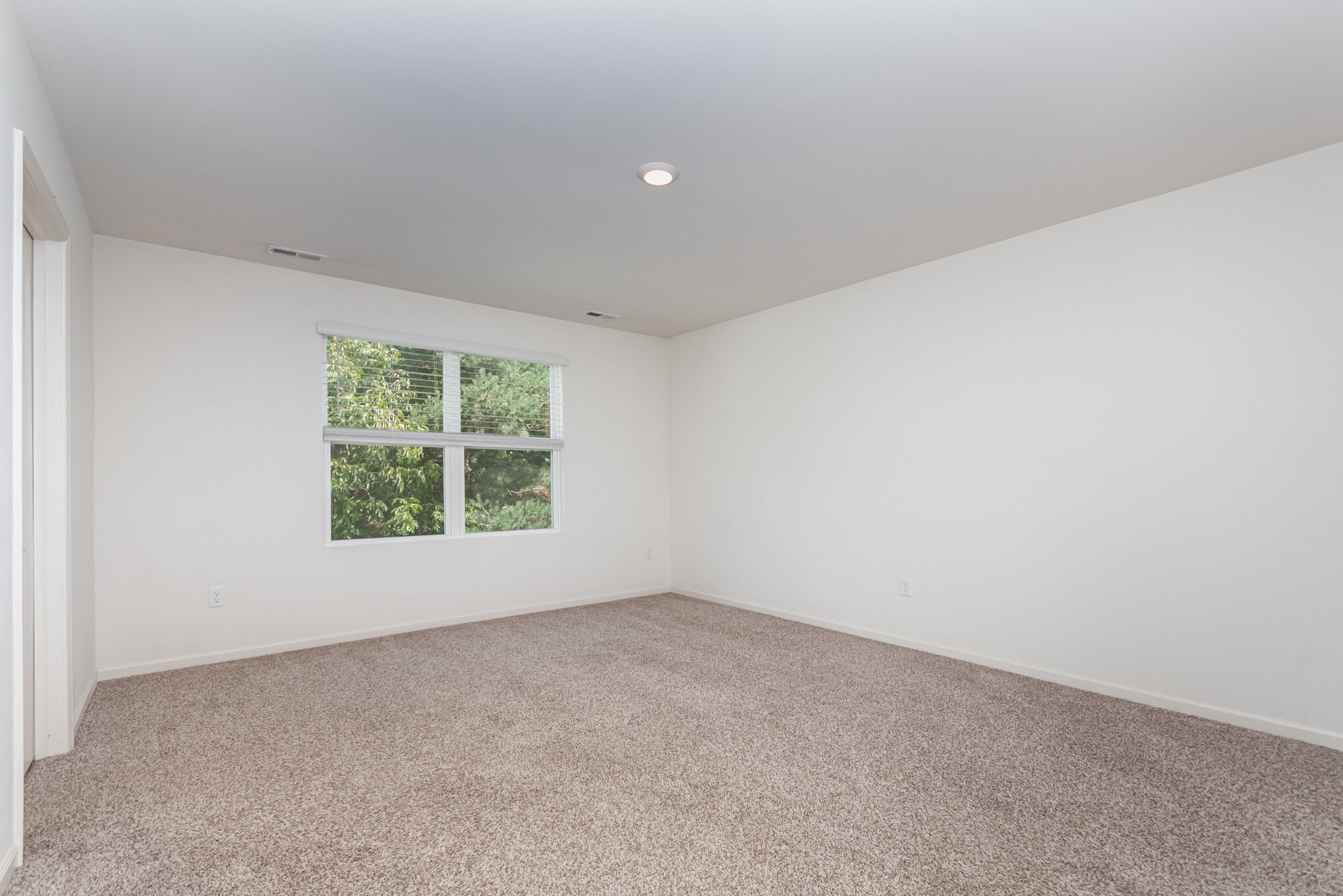 Building Photo - 2686 Seeley St