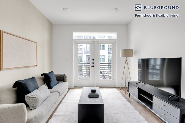 Primary Photo - 1401 Art Dilly Dr.