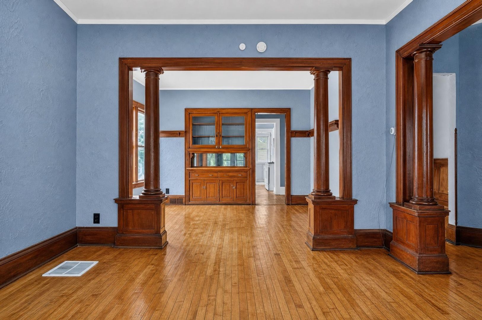 Building Photo - 2335 N 16th St