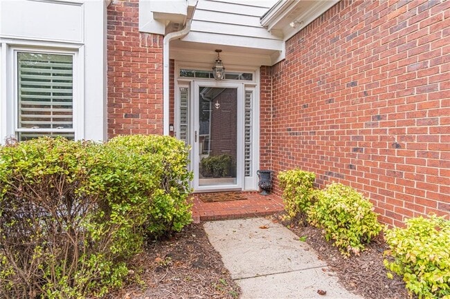 Building Photo - 205 Vickery Way