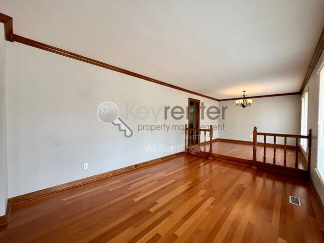 Building Photo - 4704 Privateer Rd