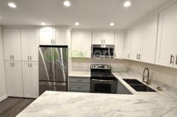 Building Photo - Mission Valley | Minutes to Interstates 15 & 8 | Close to Snapdragon Staduim