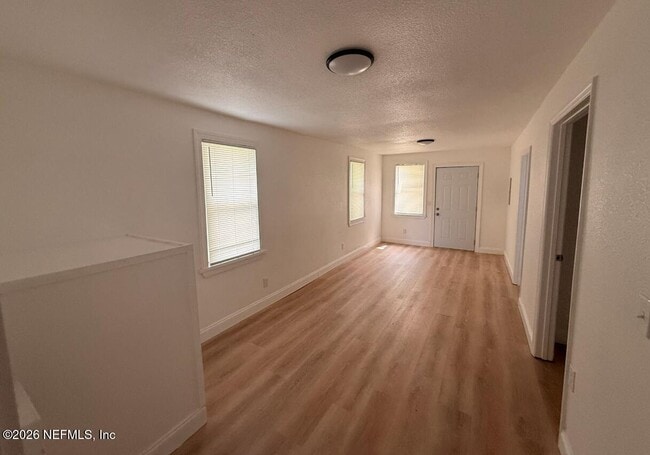Building Photo - 1755 W 30th St