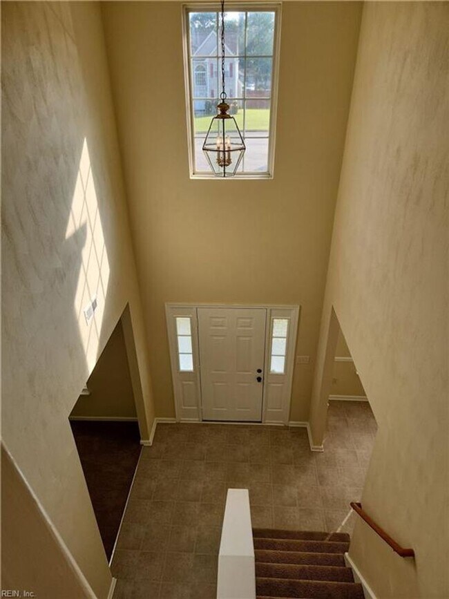 Building Photo - RENTAL