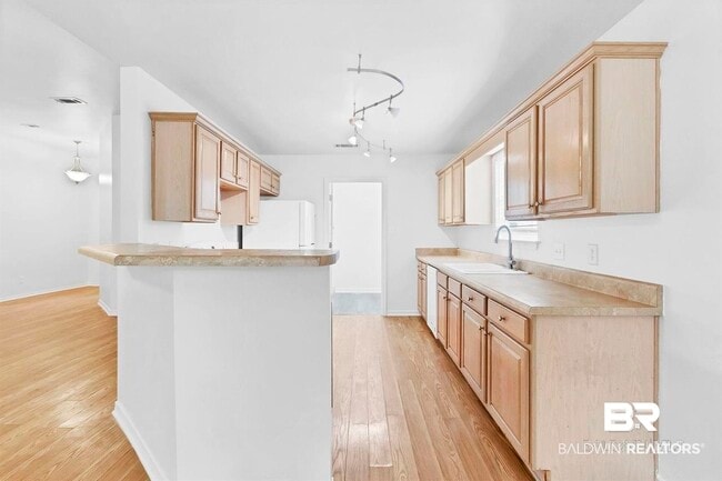 Building Photo - 8352 Preakness Ct