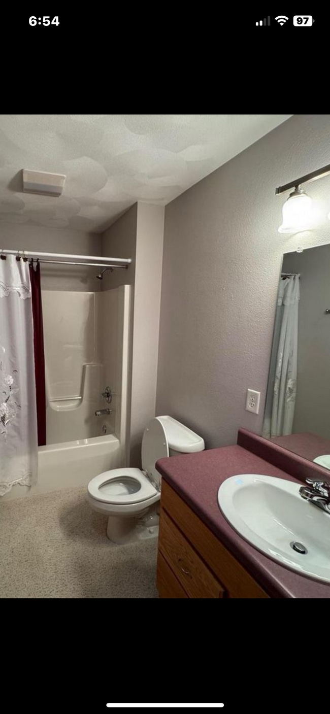 Building Photo - 4202 Greenbriar Dr