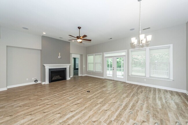 Building Photo - 2 Bedroom, 2 Bathroom Home in Cresswind 55+ - Summerville