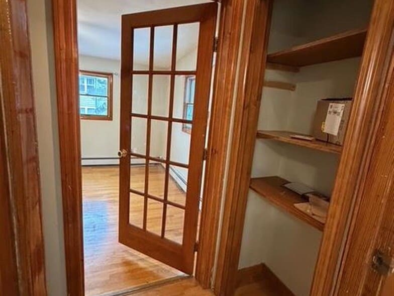 Building Photo - 33 Lafayette St