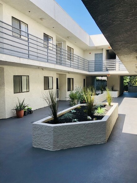 Building Photo - 501 S Shelton St