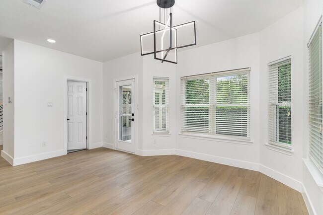 Building Photo - 17732 Windflower Way