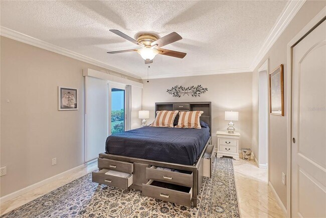 Building Photo - 4660 Ocean Blvd