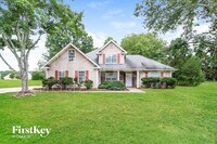 Building Photo - 270 Rosewood Cir
