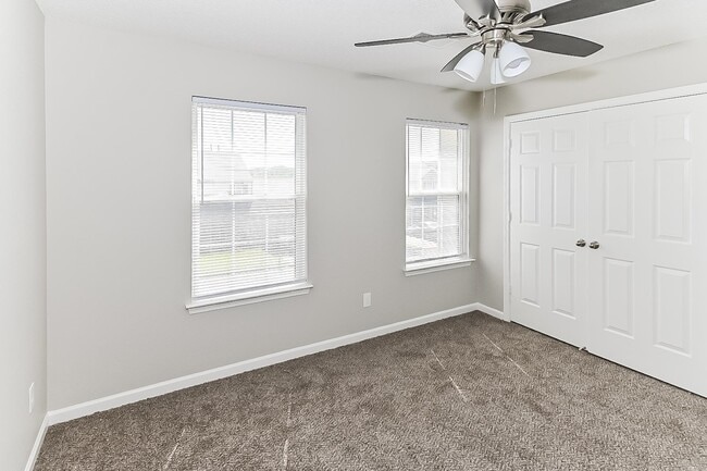 Building Photo - 4891 Top Notch Loop