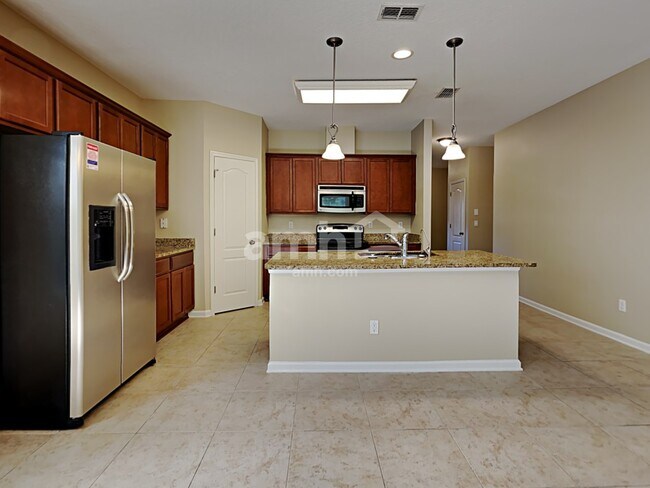 Building Photo - 795 Mosswood Chase