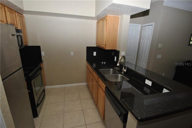 Building Photo - 13103 Mulberry Park Dr