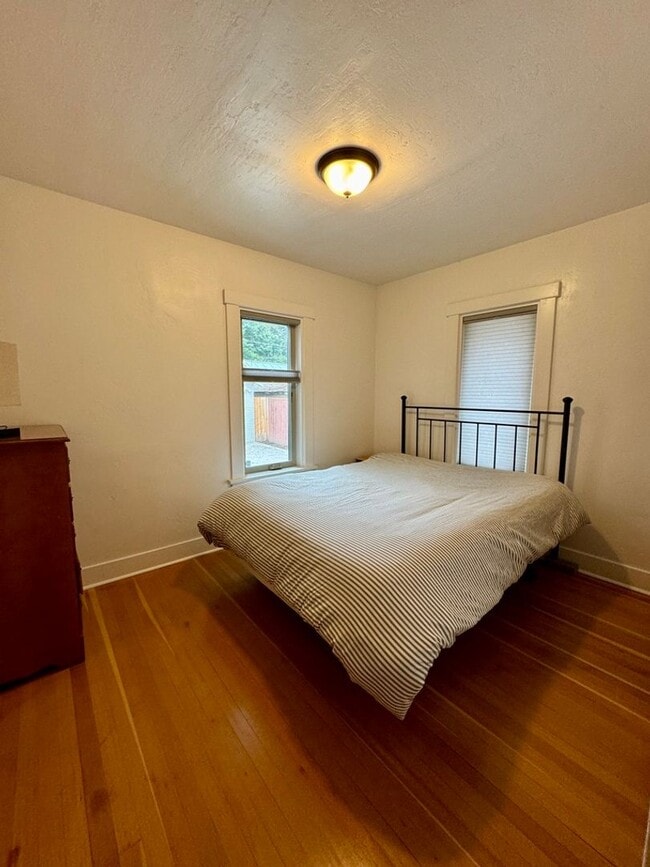 Building Photo - Beautiful Furnished Home in Downtown CDA
