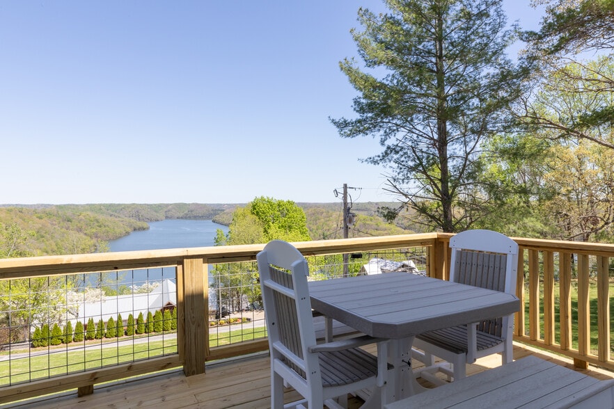 Building Photo - 160 Emalyn Ct