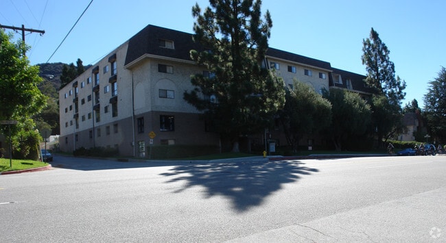 Building Photo - Verdugo Vista Apartments
