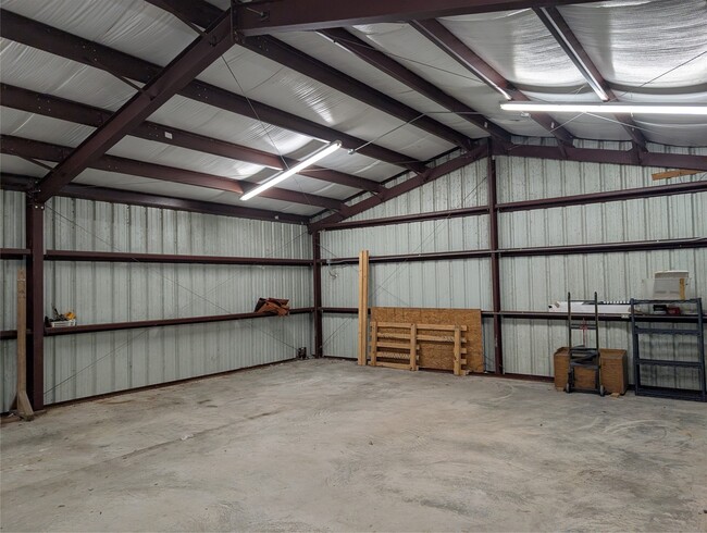 Building Photo - 10143 FM 524 Rd