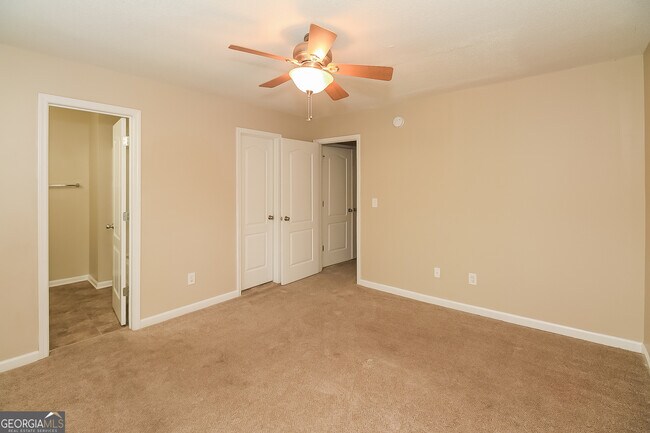 Building Photo - 2390 Bigwood Trail