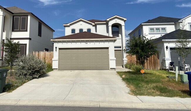 Primary Photo - 9975 Rosary Ln