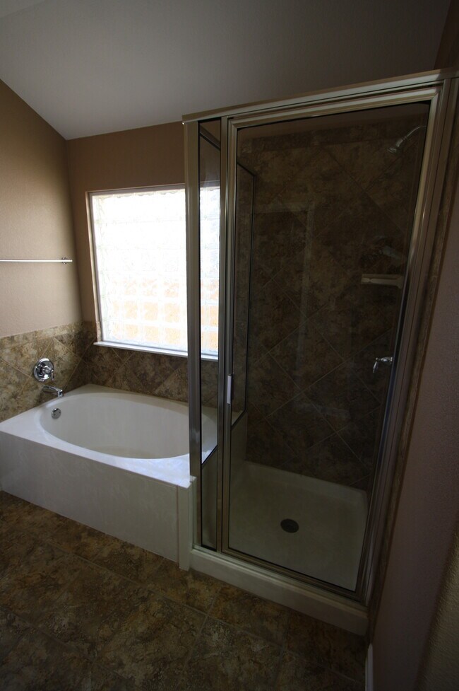 Building Photo - 13905 Turkey Hollow Trail