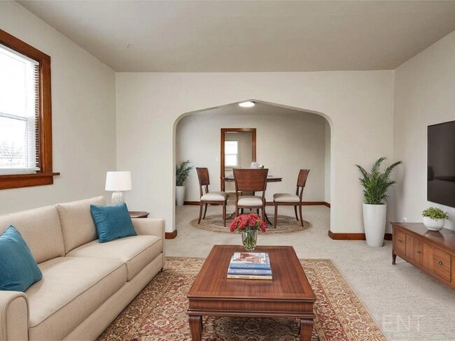 Building Photo - Charming 3 BD Home Across from Emerson Park – Move-In Ready!