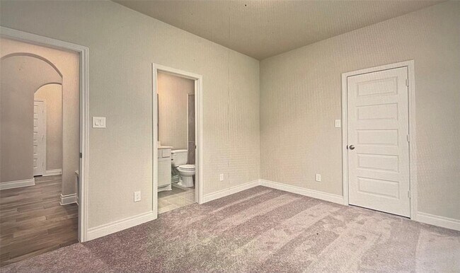 Building Photo - 2626 Primrose Bloom Ln