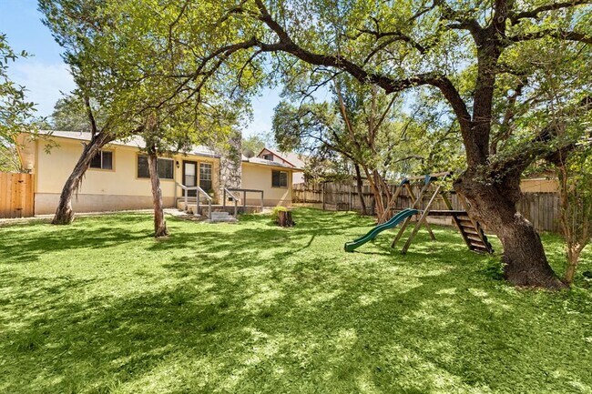 Building Photo - 7908 Peaceful Hill Ln