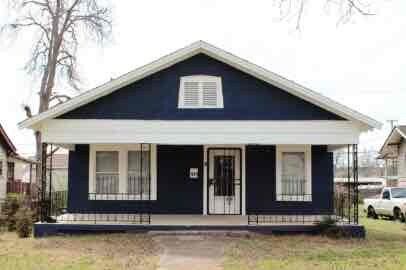 Primary Photo - 921 4th Ave W