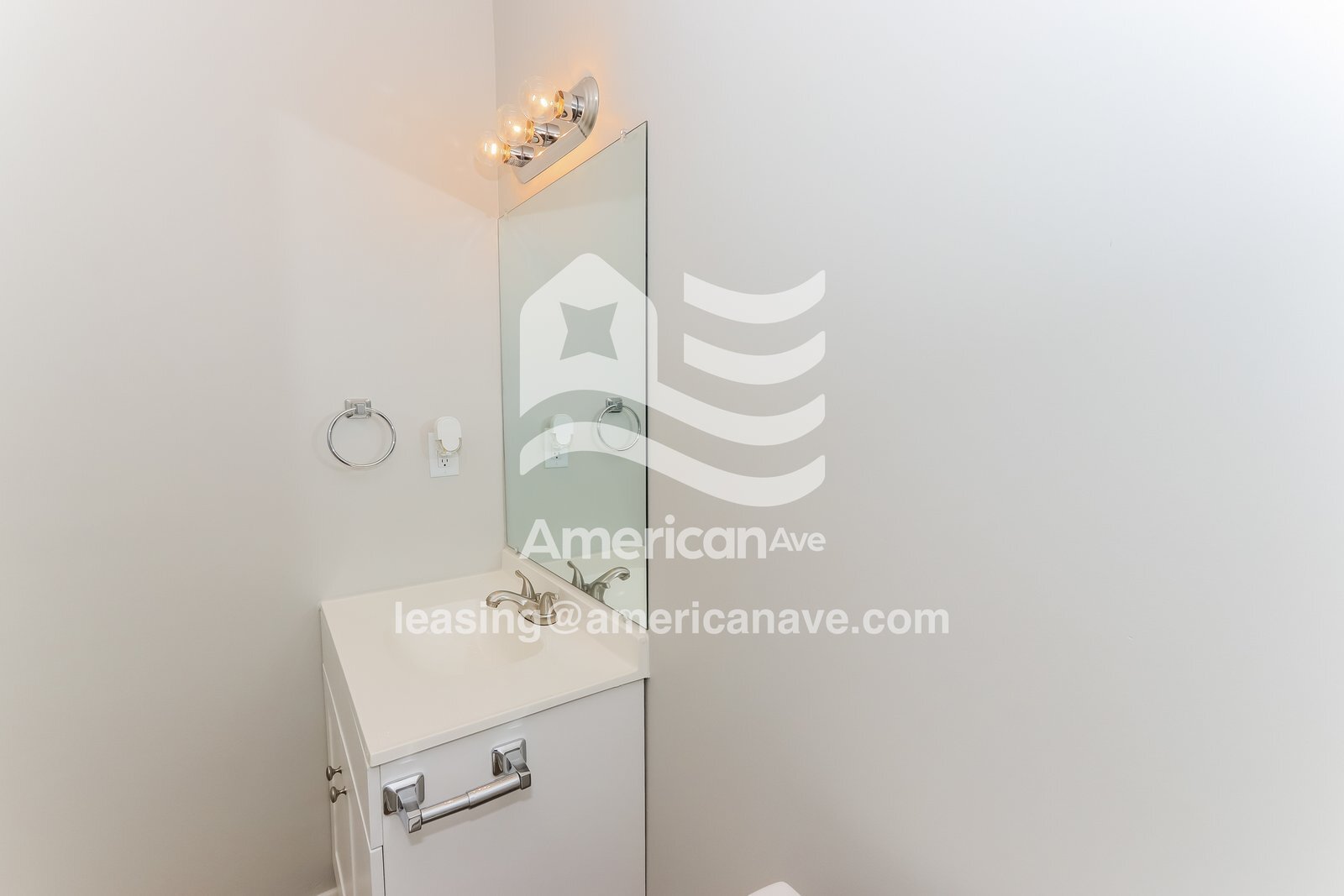 Building Photo - 1570 Engle Dr