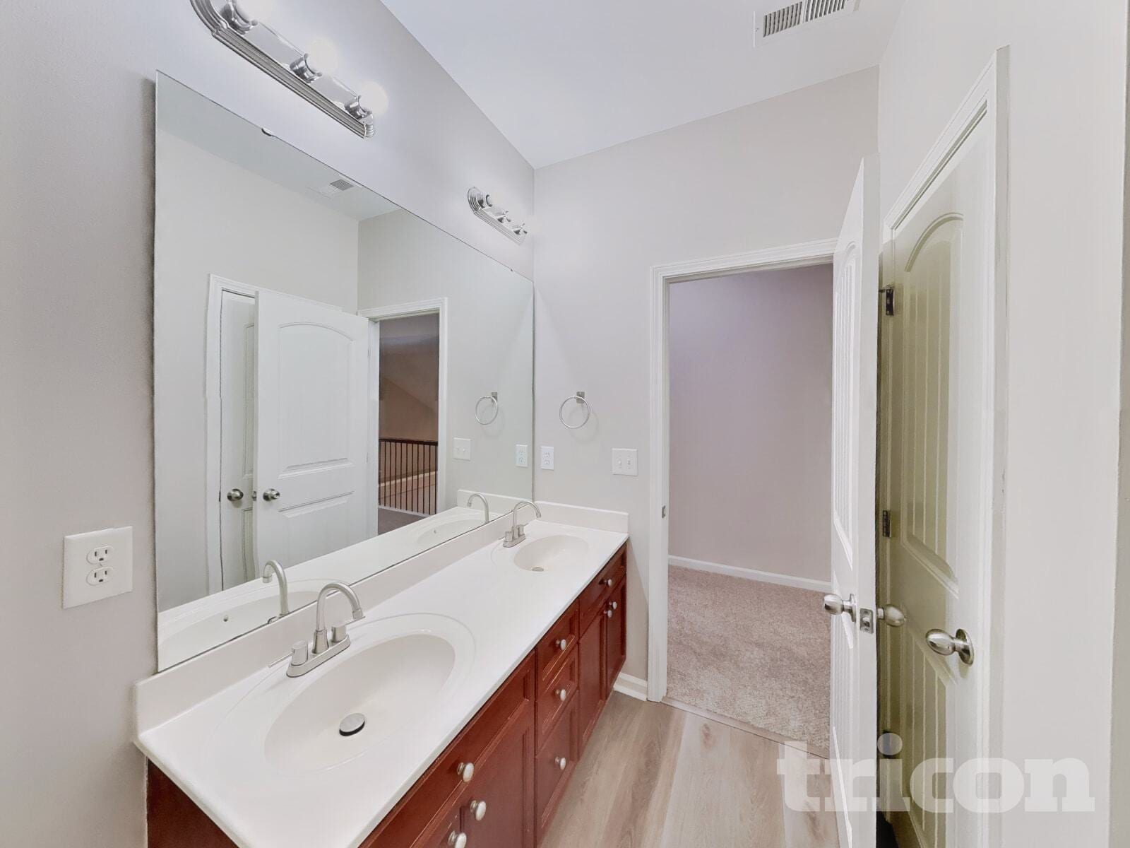 Building Photo - 3152 Landing Falls Ln