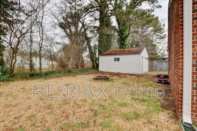 Building Photo - 2808 Arcadia Ave