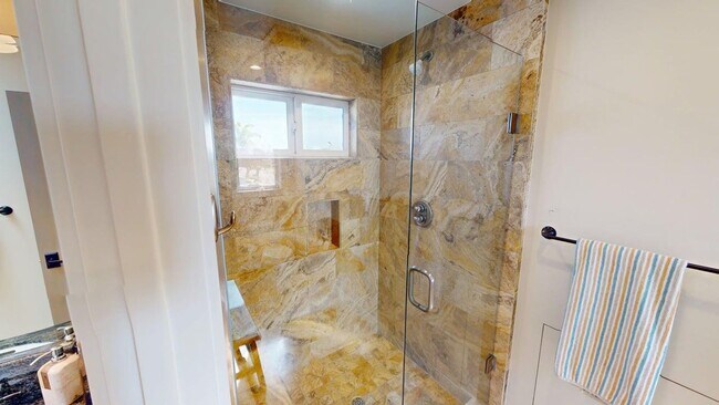 Building Photo - Beautifully Designed Country Club Home Offered July and August 2026