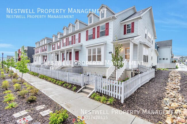 Building Photo - Stunning 3-bed Townhome in Daybreak