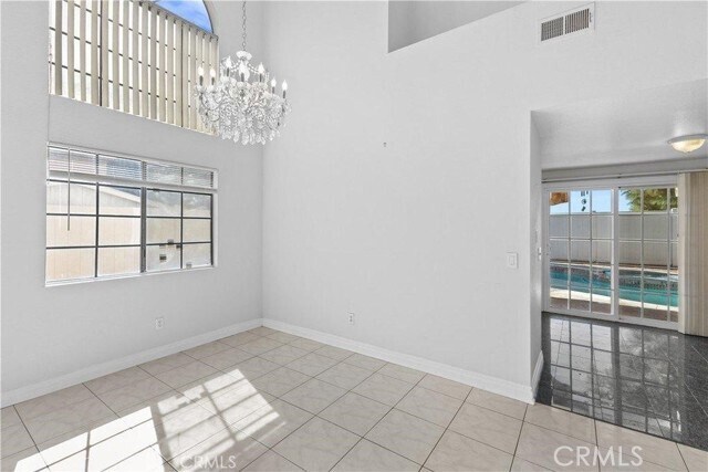 Building Photo - 10694 Independence Ct