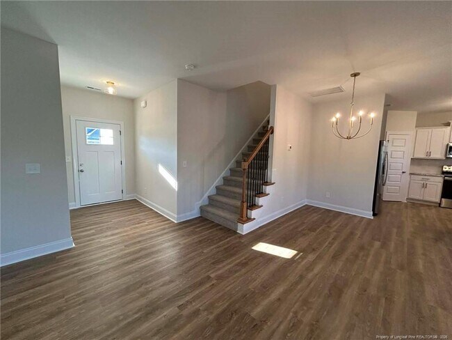 Building Photo - 244 Brickhill Dr