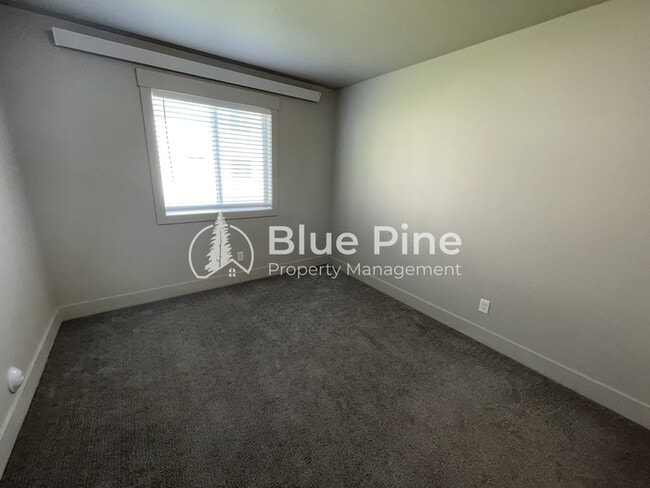 Building Photo - 3570 Colt Cir