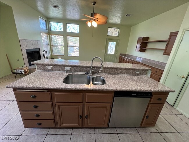 Building Photo - 4325 Silvercrest Ct