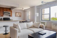 Building Photo - 50 W 97th St