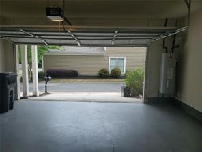 Building Photo - 306 Suwanee Ave