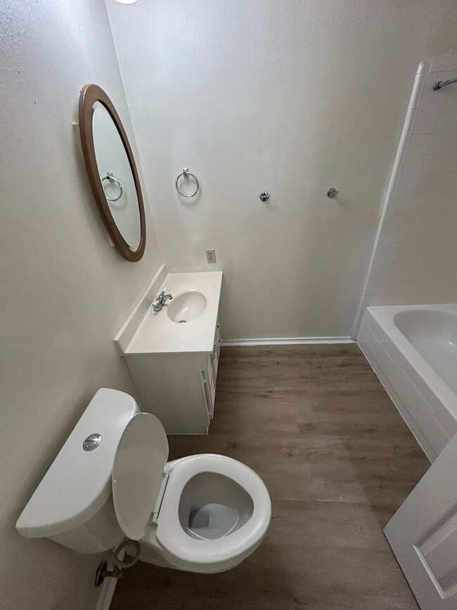 Building Photo - 1801 Haymeadow