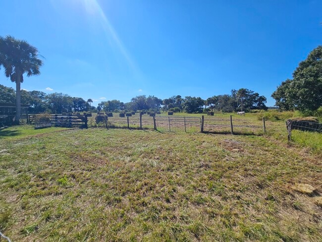 Building Photo - 4900 NW 160th St