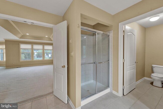 Building Photo - 19 Meadowlark Dr