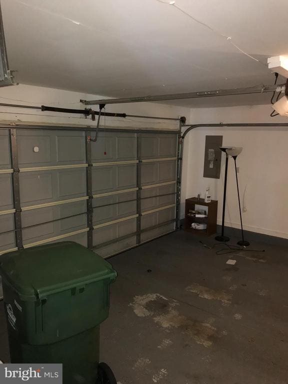 Building Photo - 312 Foxtail Ln